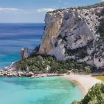 Crystal Pool Village In Διαμέρισμα *