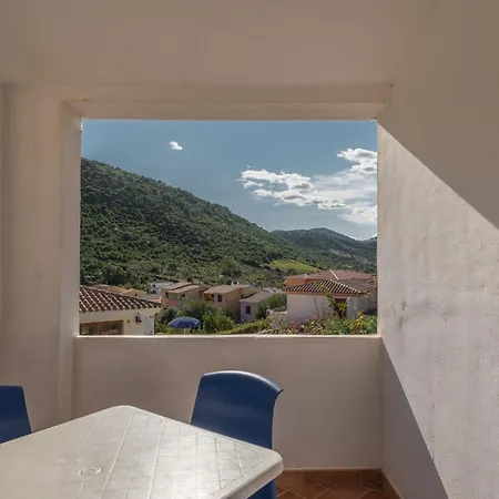 דירה Crystal Pool Village In