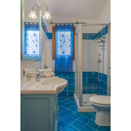 Crystal Pool Village In Tanaunella