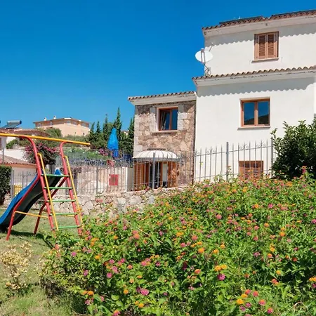 Crystal Pool Village In Tanaunella